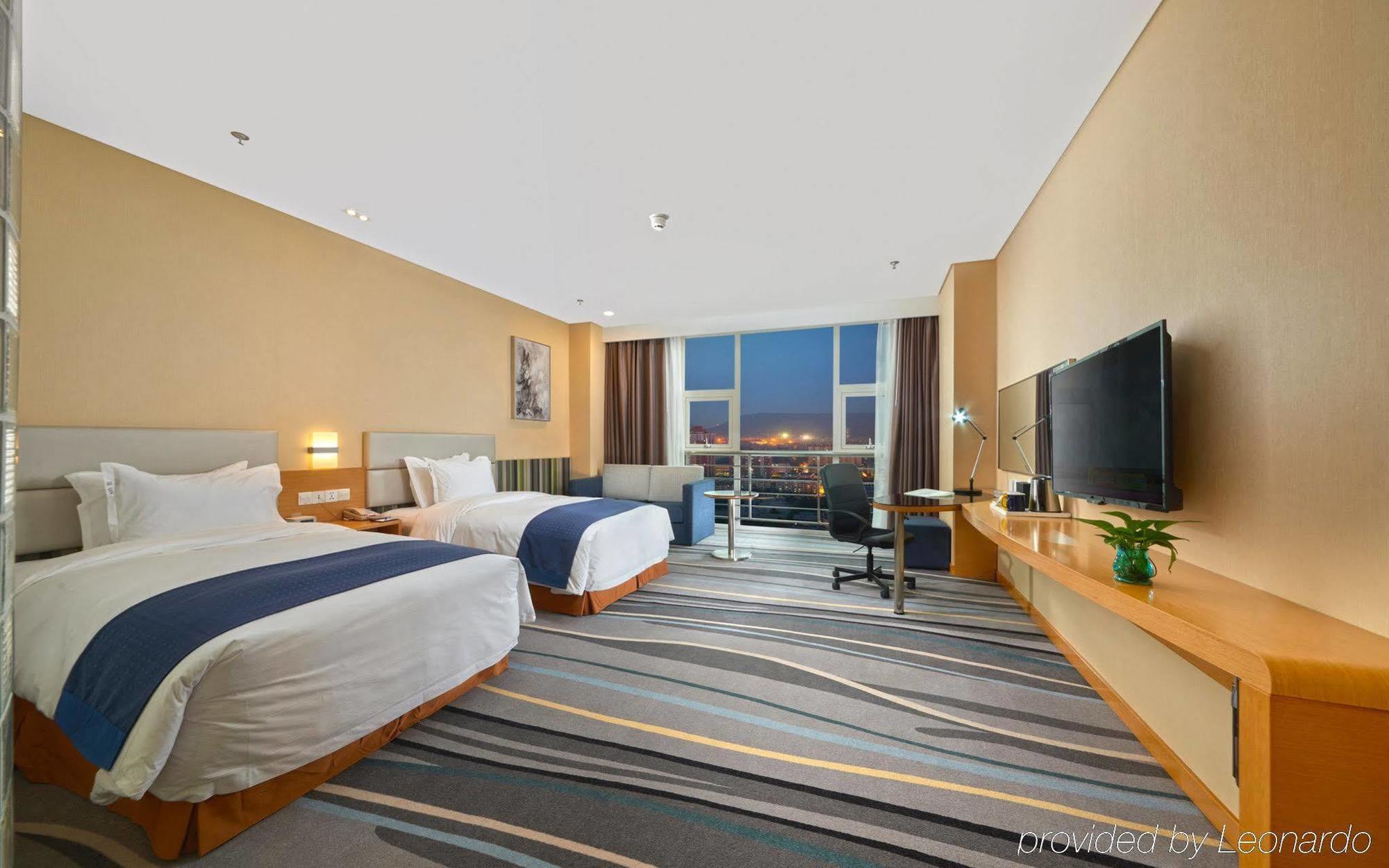 Holiday Inn Express Baoji City Centre By Ihg Eksteriør bilde